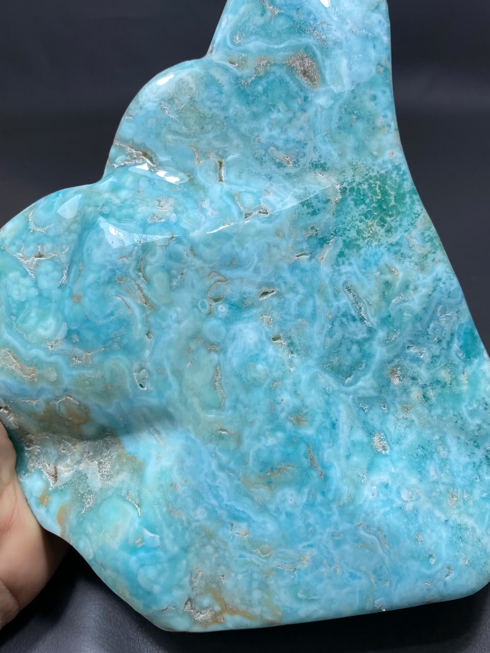 Aragonite Freeform Calcite Polish