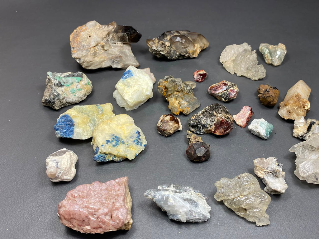 Mix Lot Specimens Origin from Skardu Pakistan