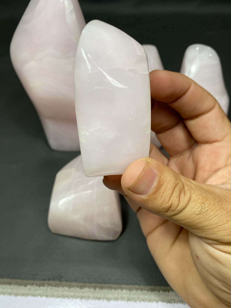 Natural Handmade Pink Calcite Polish with Mangano