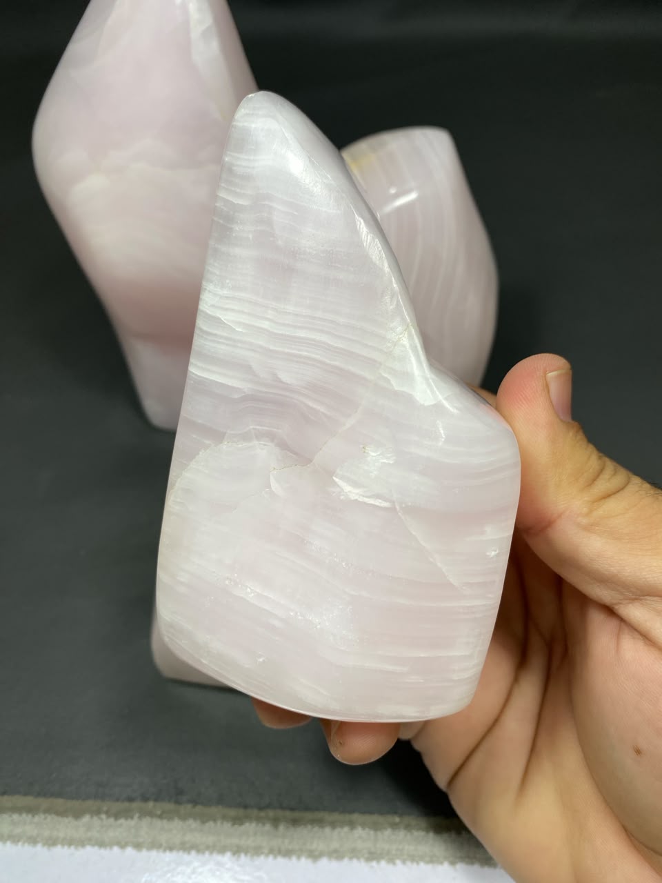 Natural Handmade Pink Calcite Polish with Mangano