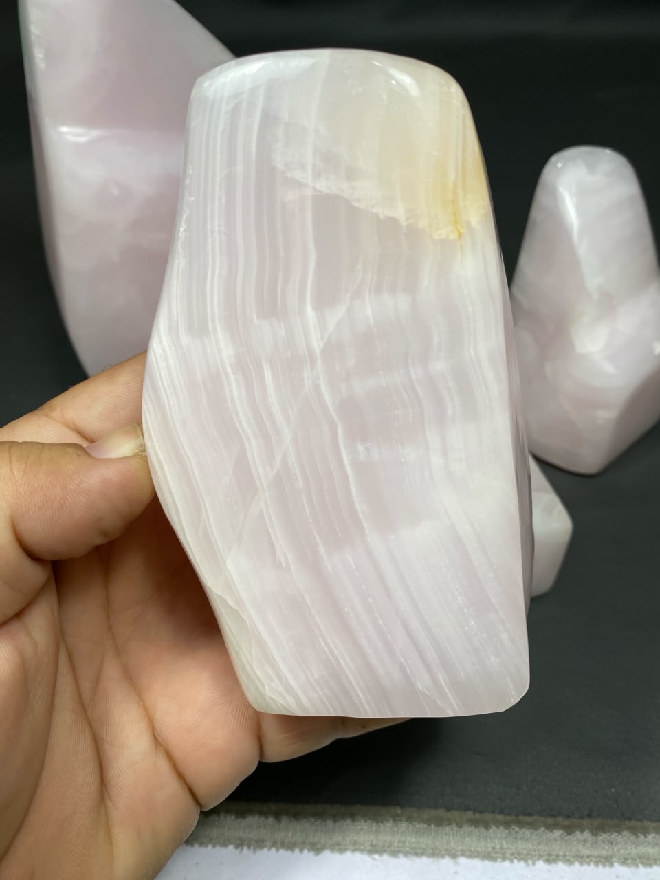 Natural Handmade Pink Calcite Polish with Mangano