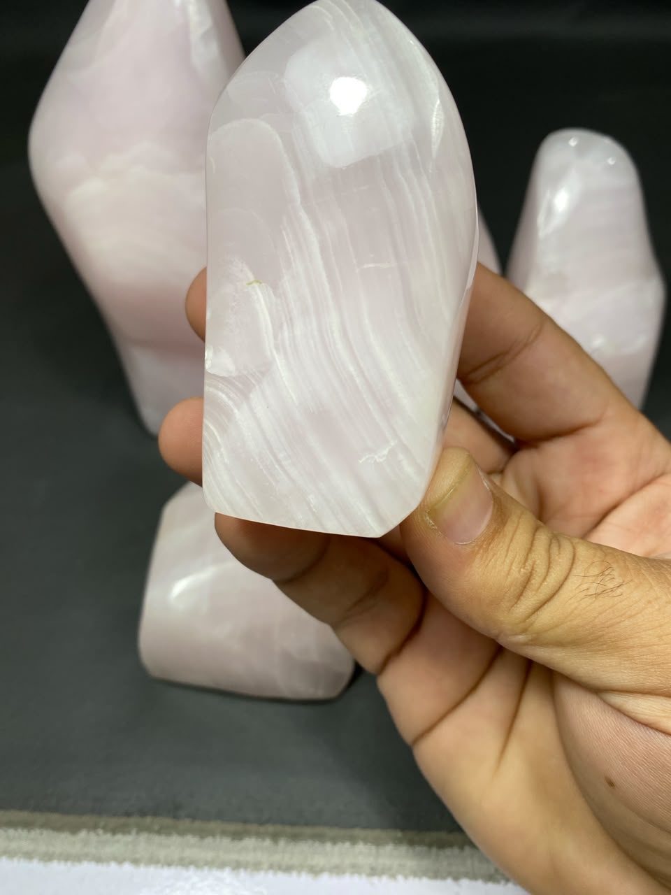 Natural Handmade Pink Calcite Polish with Mangano