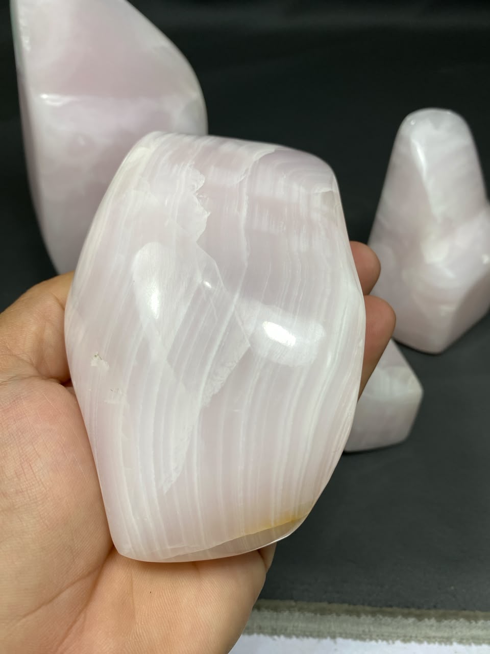 Natural Handmade Pink Calcite Polish with Mangano