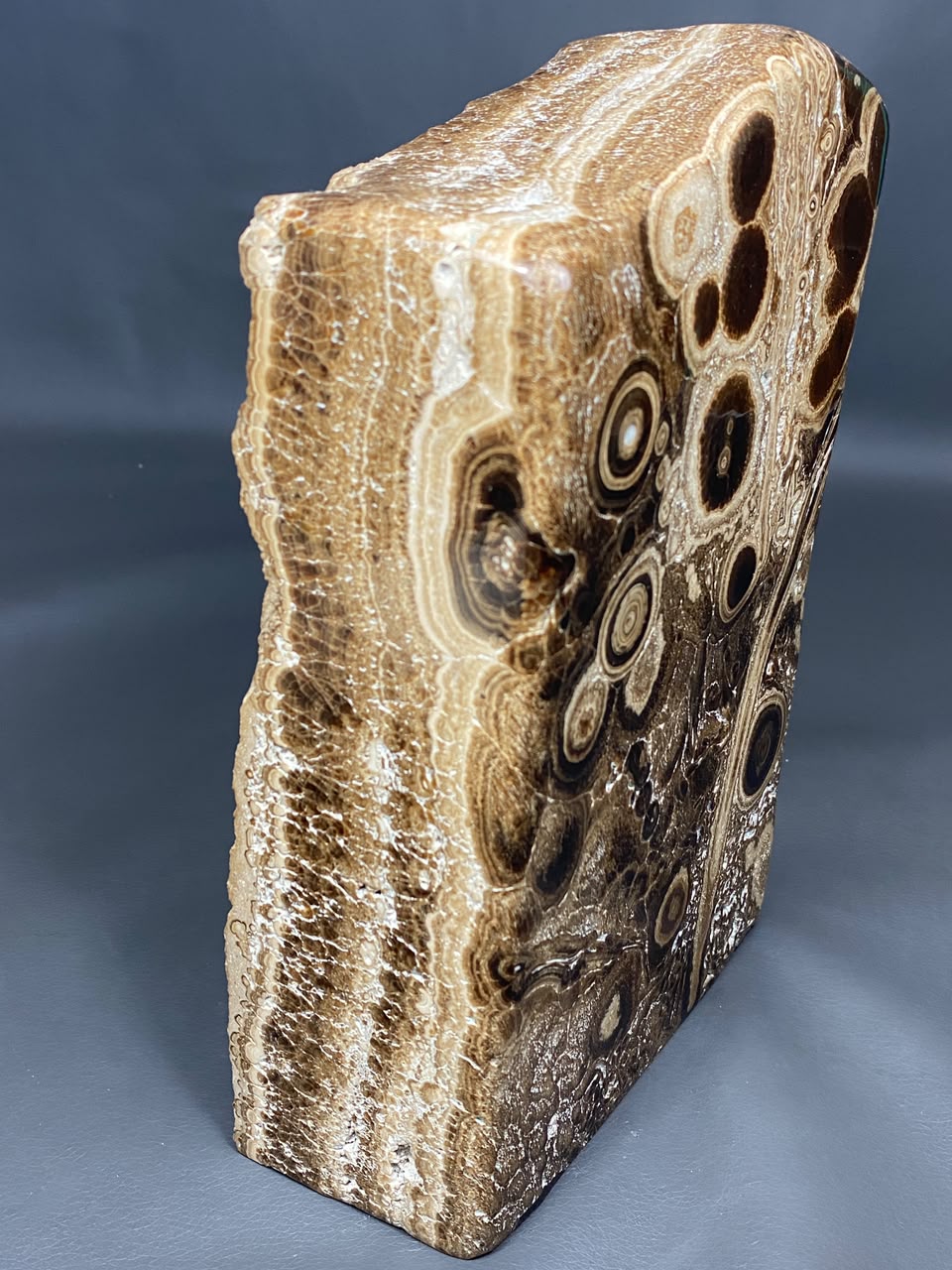 Natural Handmade Stunning Chocolates Calcite Freeform 24x11x7 cm