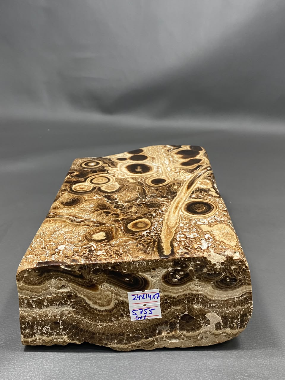Natural Handmade Stunning Chocolates Calcite Freeform 24x11x7 cm