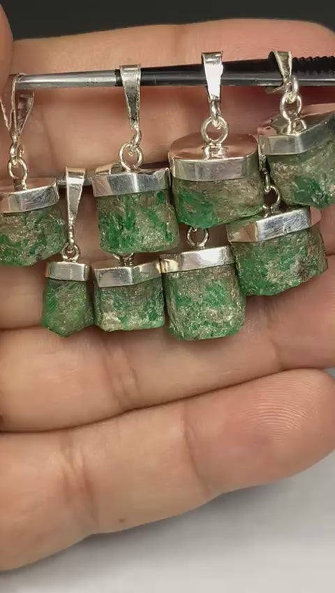Natural Handmade Sterling Silver Emerald Pendant Origin Swat Mine