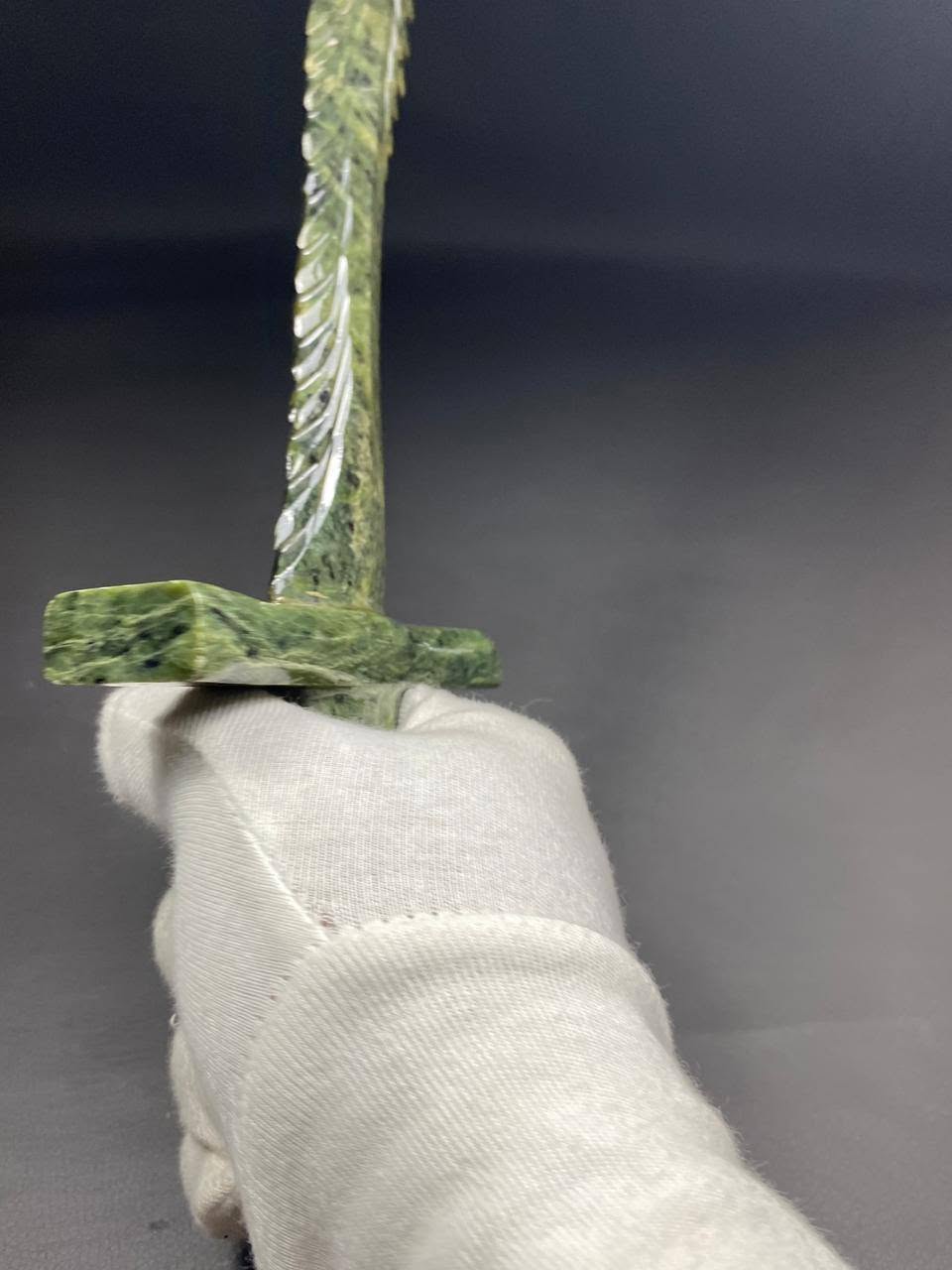 Stunning Natural Serpentine – Handmade Knife-Style Polish