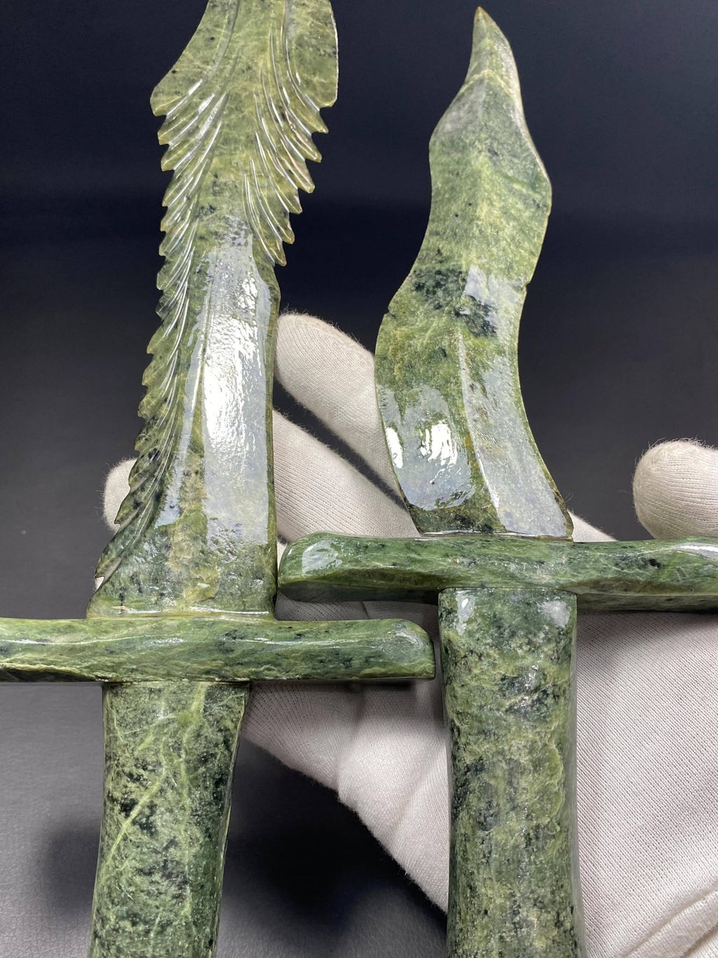Stunning Natural Serpentine – Handmade Knife-Style Polish