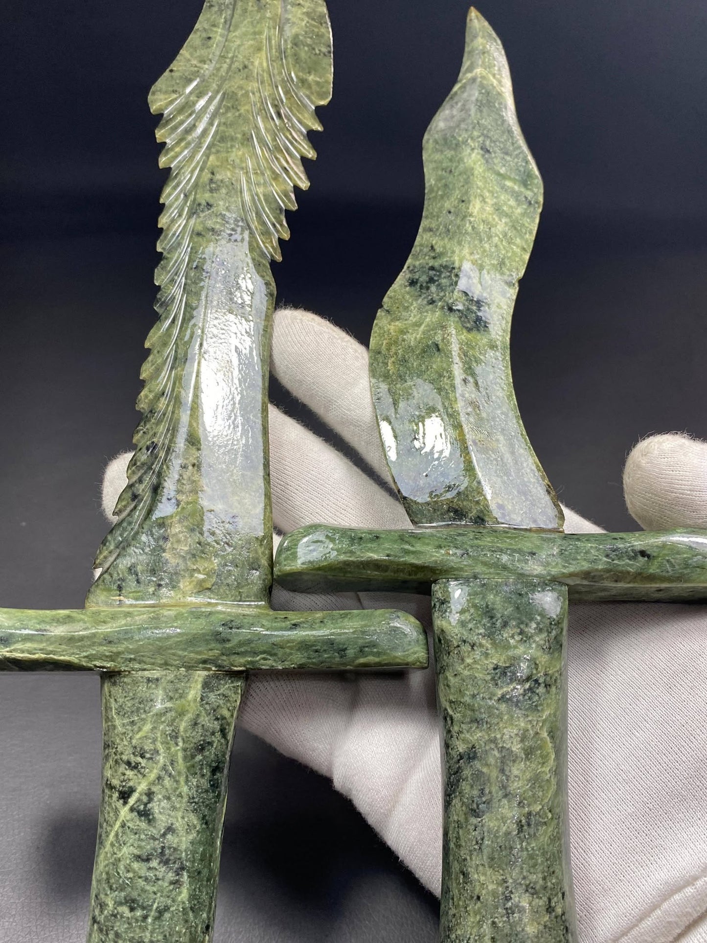 Stunning Natural Serpentine – Handmade Knife-Style Polish